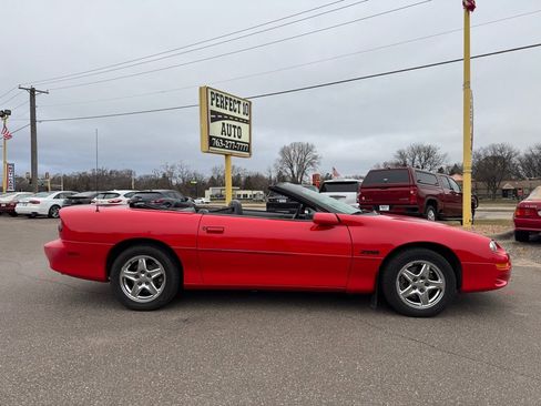 Used 1998 Chevrolet Camaro Z28 image 4
