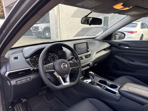Used 2020 Nissan Altima 2.5 S image 13