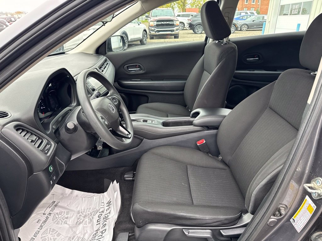 Certified 2018 Honda HR-V LX image 24