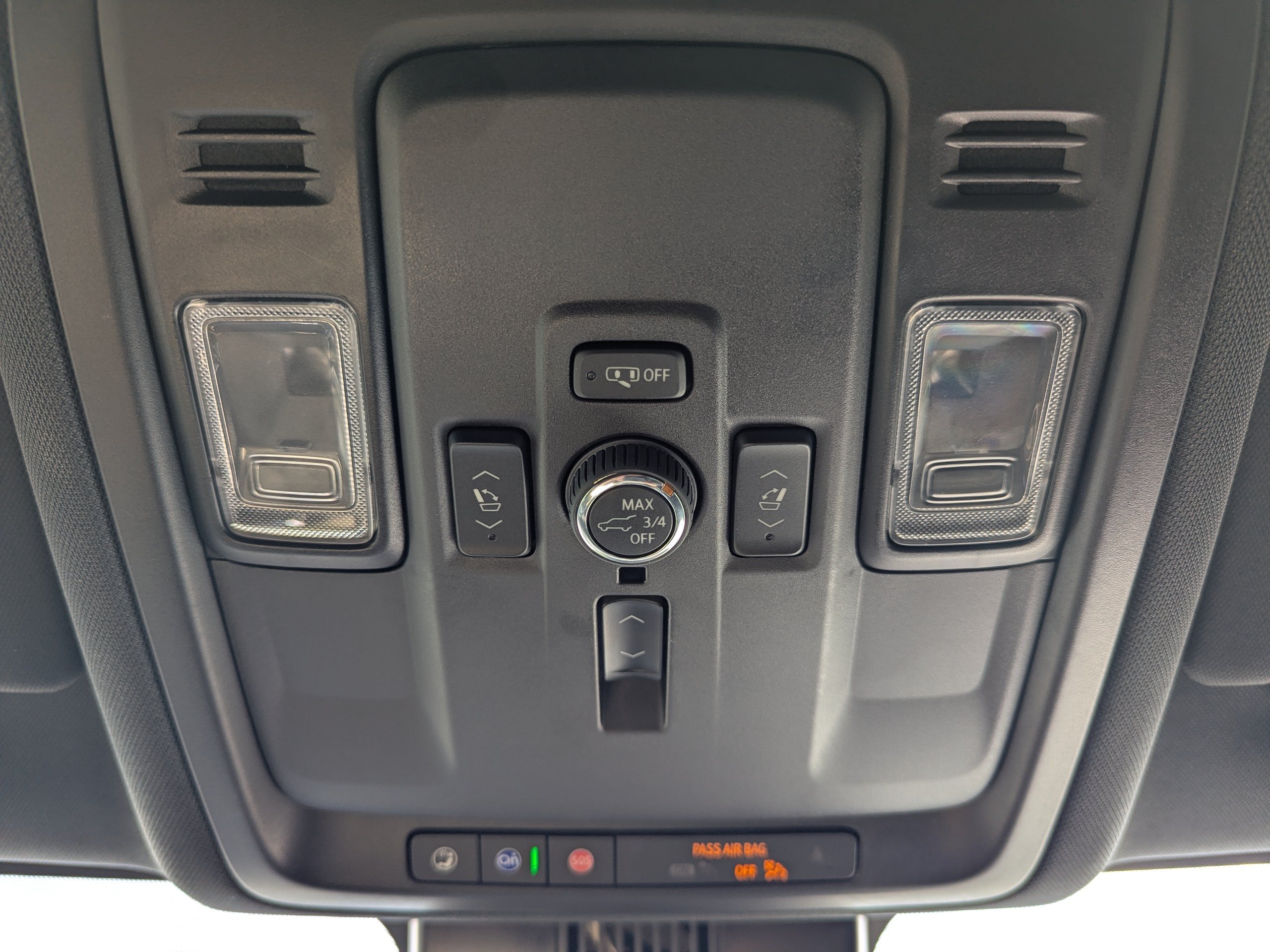 Used 2025 GMC Yukon XL Elevation AWD/4WD image 29