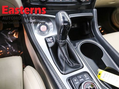 Used 2016 Nissan Maxima Platinum w/ Interior Lighting Package image 13