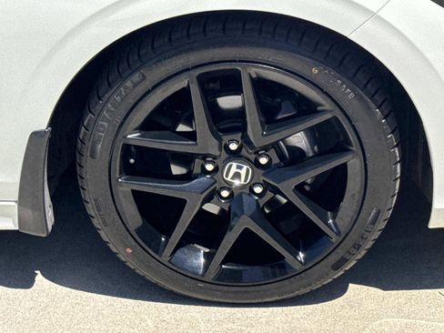 Certified 2023 Honda Civic Sport image 30