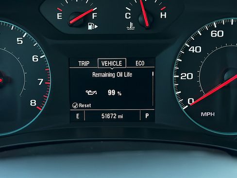 Used 2024 Chevrolet Malibu LT FWD image 15