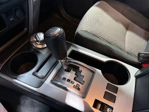 Used 2022 Toyota 4Runner SR5 image 32