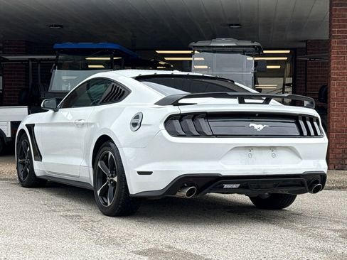 Used 2019 Ford Mustang Coupe RWD image 5