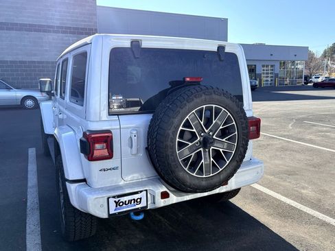 Used 2024 Jeep Wrangler High Altitude image 3