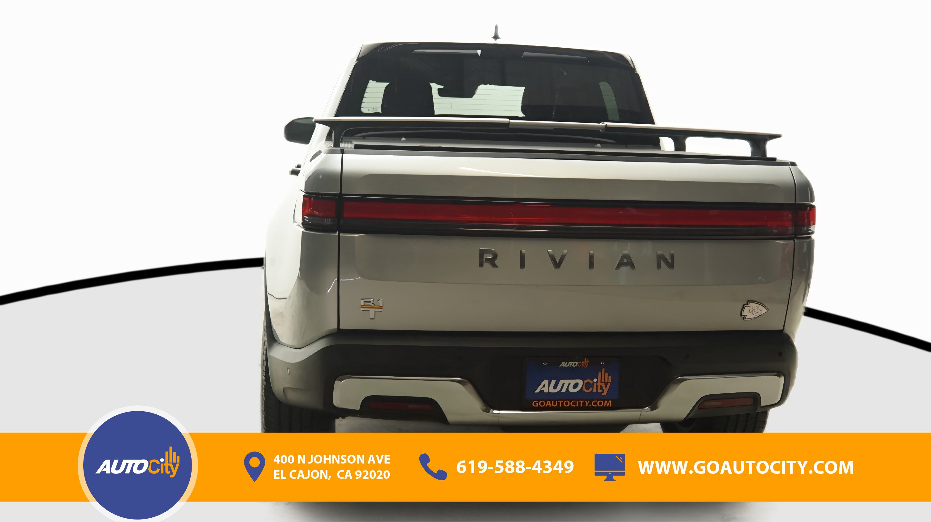 Used 2022 Rivian R1T Adventure AWD/4WD image 15
