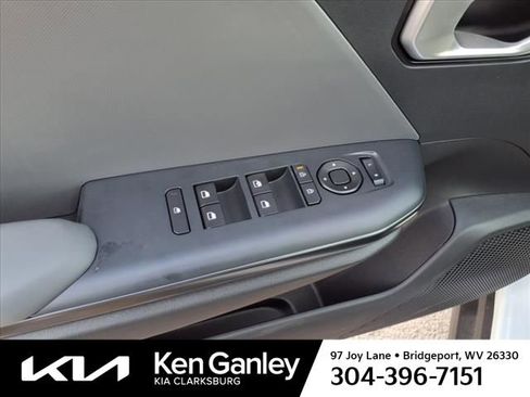 Used 2025 Kia K5 GT-Line image 41