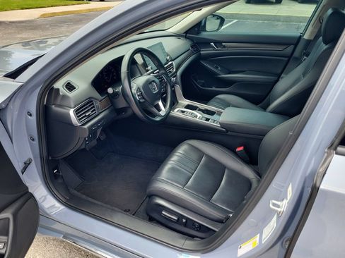 Used 2022 Honda Accord Touring image 14