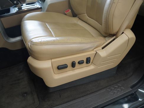 Used 2013 Ford F150 Lariat w/ Luxury Equipment Group image 25