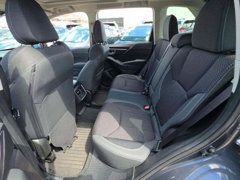 Used 2023 Subaru Forester Premium AWD/4WD image 7