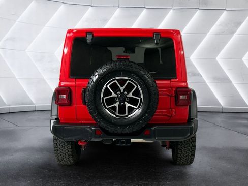 Used 2025 Jeep Wrangler Unlimited Rubicon image 5