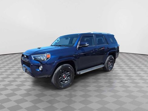 Used 2016 Toyota 4Runner SR5 Premium AWD/4WD image 4