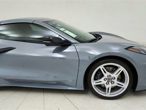 Used 2024 Chevrolet Corvette Stingray w/ Z51 Performance Package image 7