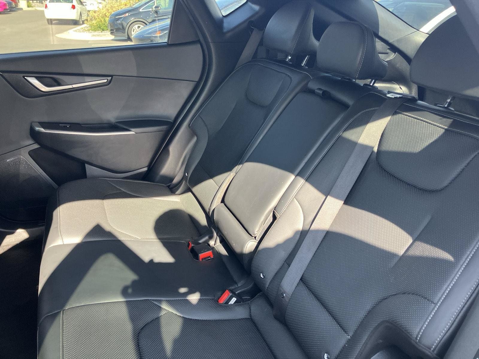 Used 2022 Kia EV6 Wind w/ Wind Technology Package AWD/4WD image 17