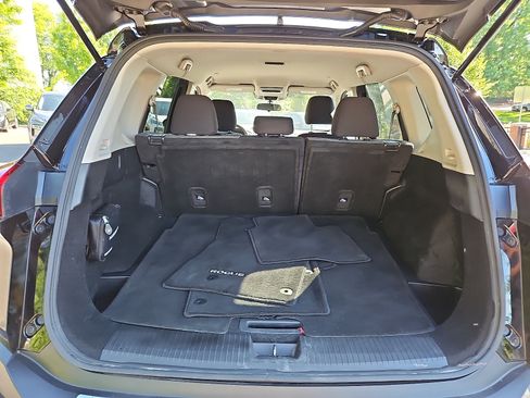 Certified 2023 Nissan Rogue SV AWD/4WD image 28