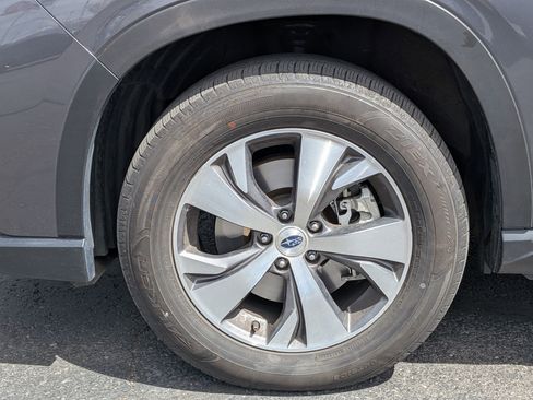 Used 2025 Subaru Ascent Premium AWD/4WD image 13