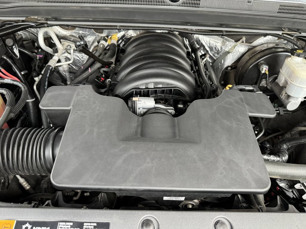 Used 2016 Chevrolet Suburban LTZ AWD/4WD image 14