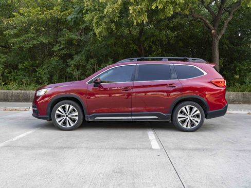 Used 2019 Subaru Ascent Limited AWD/4WD image 6