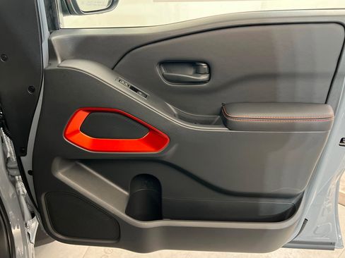 New 2026 Nissan Frontier PRO-4X w/ Pro-4x Convenience Package image 22