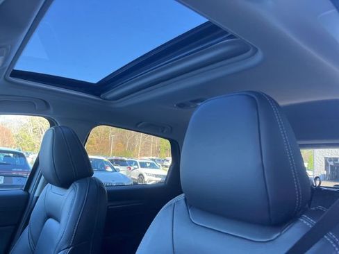 New 2025 MAZDA CX-5 AWD 2.5 S w/ Premium Plus Pkg image 31