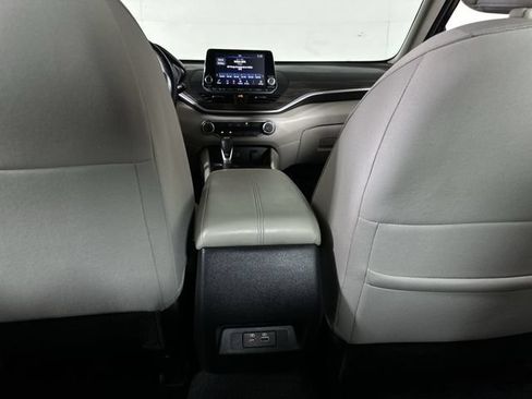 Used 2025 Nissan Altima 2.5 SV FWD image 22