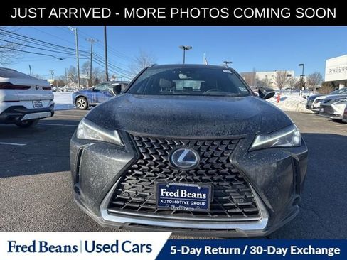Used 2021 Lexus UX 250h w/ Premium Package image 2