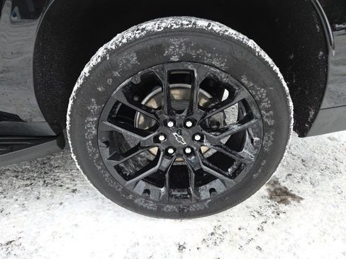 Used 2025 Chevrolet Suburban RST image 69