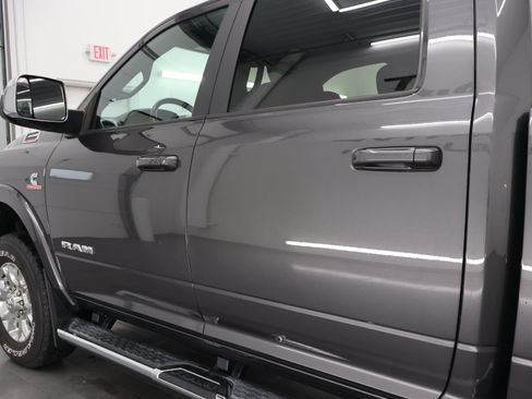 Used 2019 RAM 3500 Laramie AWD/4WD image 30
