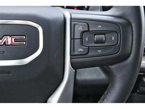 Used 2026 GMC Sierra 1500 SLT RWD image 11
