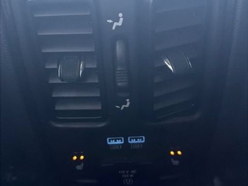 Used 2022 Dodge Durango GT AWD/4WD image 13