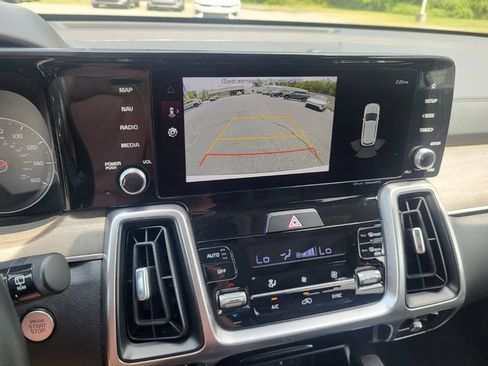 Certified 2023 Kia Sorento X-Line EX AWD/4WD image 18