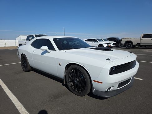 Used 2016 Dodge Challenger R/T Scat Pack w/ Leather Interior Group RWD image 1