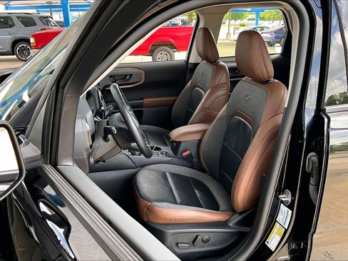 Used 2023 Ford Bronco Sport Outer Banks w/ Tech Package image 8