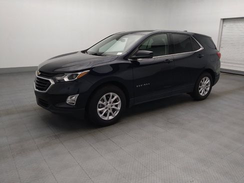 Used 2020 Chevrolet Equinox LT FWD image 2