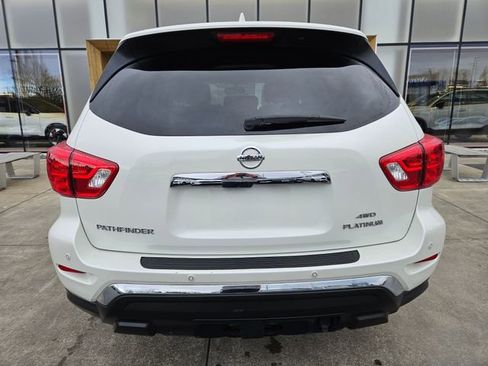 Used 2020 Nissan Pathfinder Platinum image 6