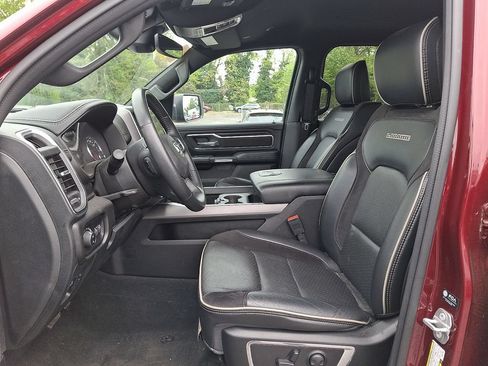 Used 2023 RAM 1500 Laramie AWD/4WD image 16