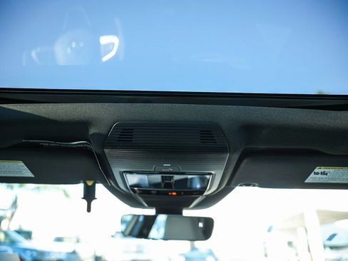 New 2026 Volkswagen GTI SE image 22