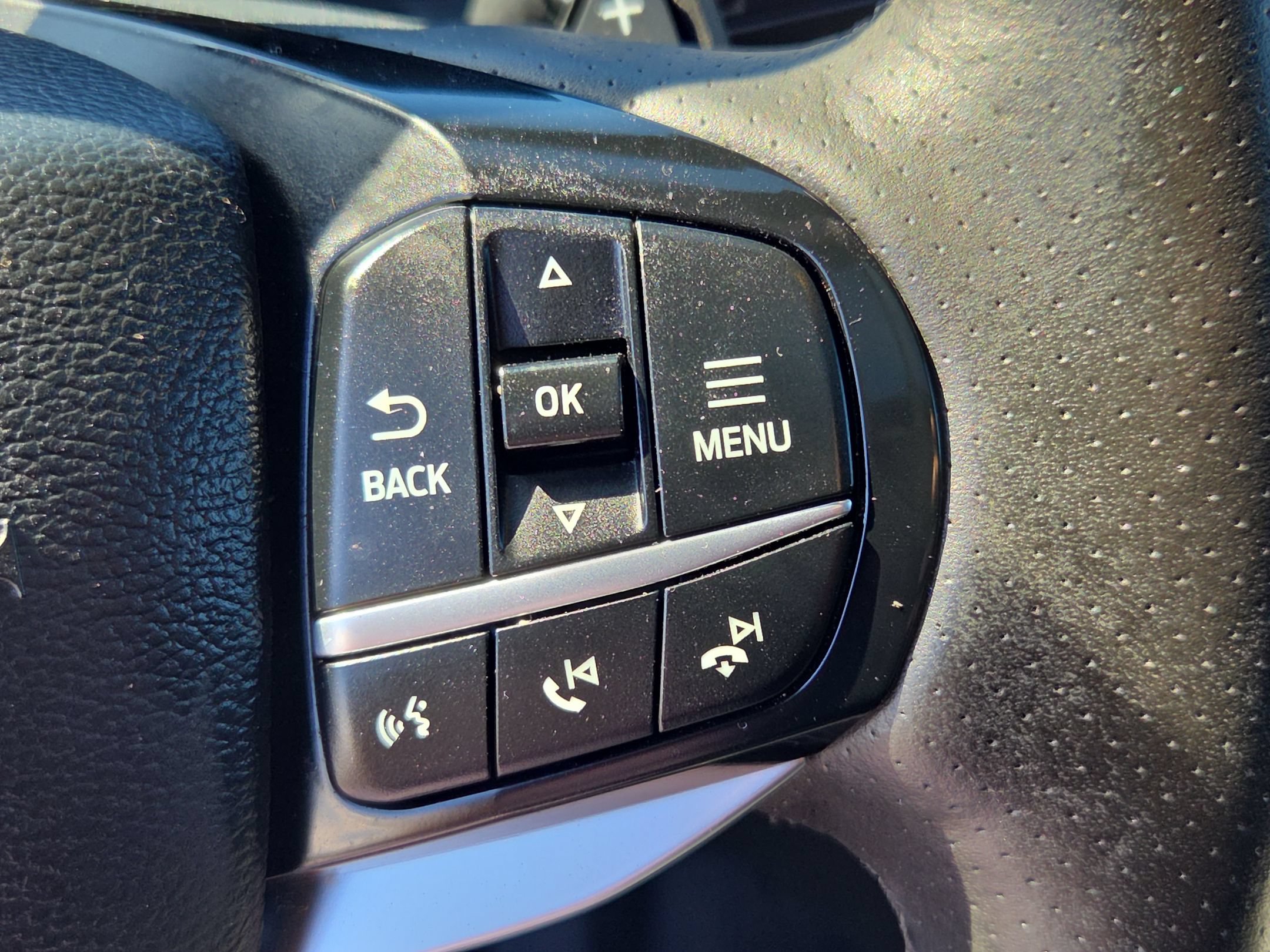 Used 2024 Ford Explorer ST w/ Equipment Group 401A AWD/4WD image 21