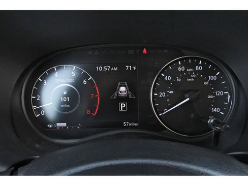 Certified 2024 Nissan Kicks SV FWD image 16