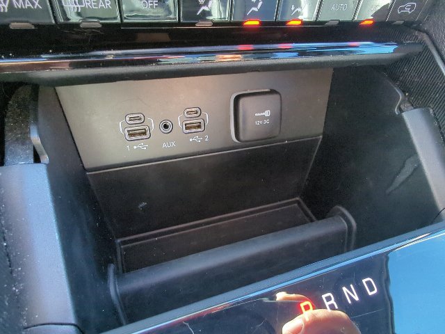 Used 2024 Jeep Grand Cherokee Limited 4xe AWD/4WD image 20
