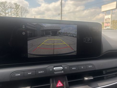 Used 2025 Kia K4 LXS image 23