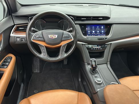 Used 2022 Cadillac XT5 Premium Luxury AWD/4WD image 11