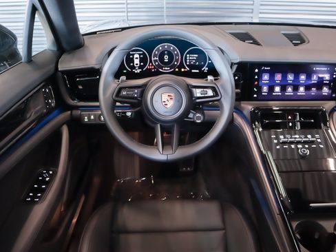 New 2026 Porsche Panamera RWD image 14