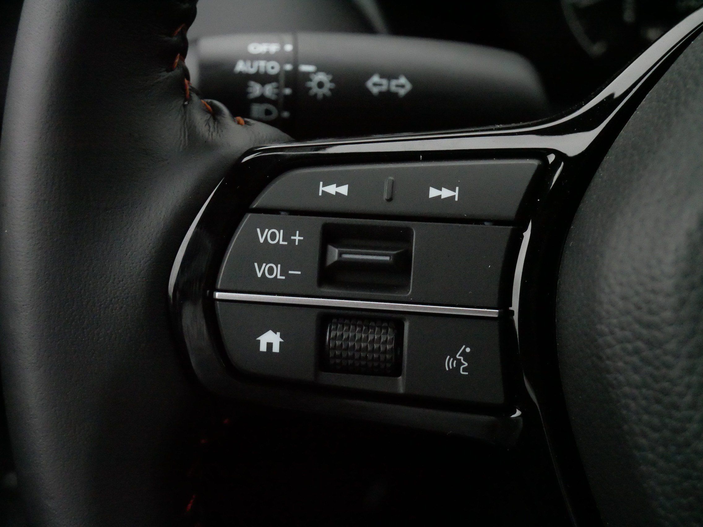 Used 2027 Honda HR-V Sport image 27