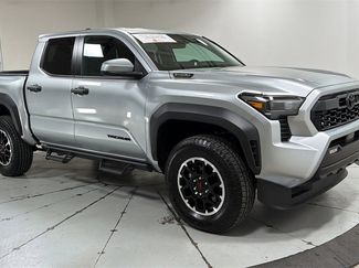 Certified 2025 Toyota Tacoma TRD Off-Road video 3