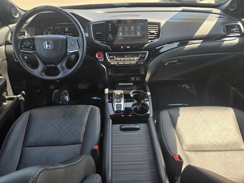 Used 2022 Honda Passport Elite image 18