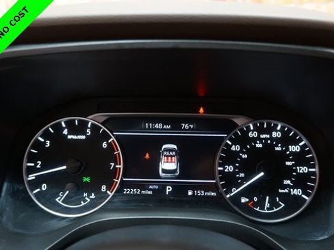 Used 2023 Nissan Rogue S image 13