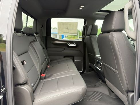 New 2026 Chevrolet Silverado 1500 LTZ w/ LTZ Premium Package AWD/4WD image 32