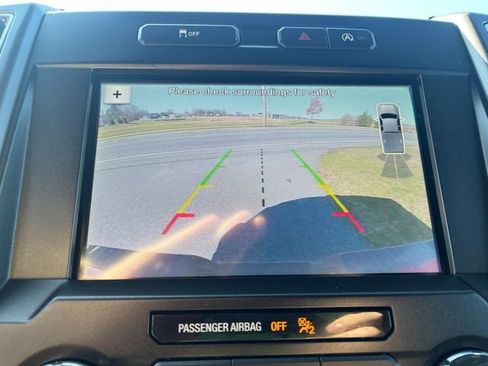 Used 2018 Ford F150 XLT w/ Equipment Group 302A Luxury image 17